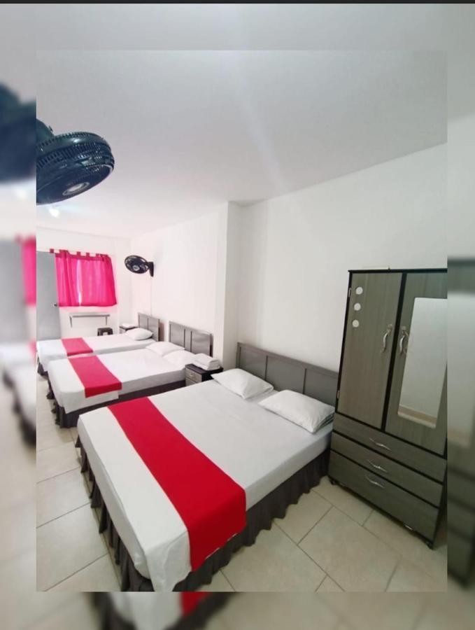 Hotel Gueicer กูกูตา ภายนอก รูปภาพ